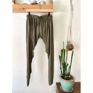 Haute Hippie comfortable pant army green